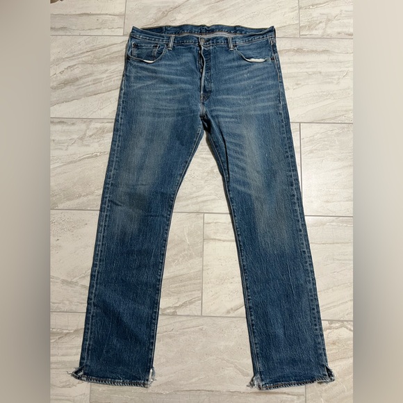 Men’s 501 Levi’s Jeans - Picture 4 of 6